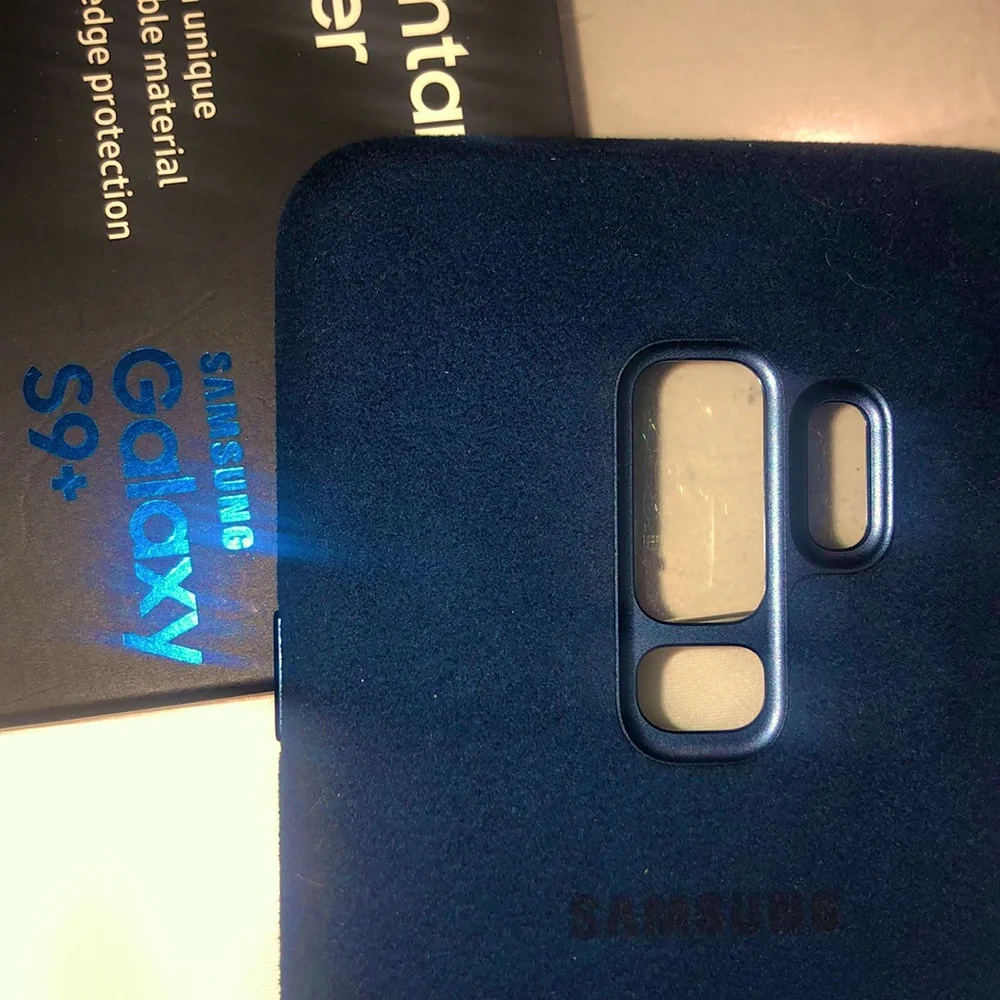 Samsung Galaxy 🌌 s9+ Alcantara Cover